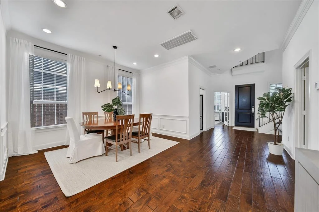 Photo of 8322 Merlin Drive