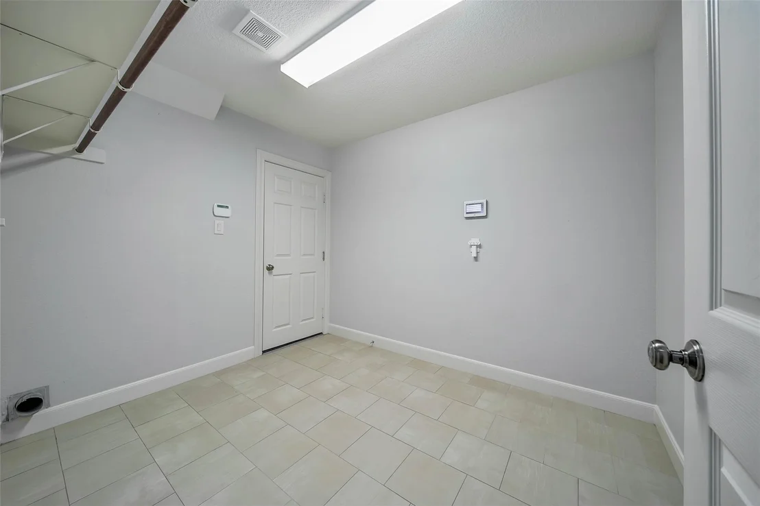 Photo of 21047 Williams Creek Drive