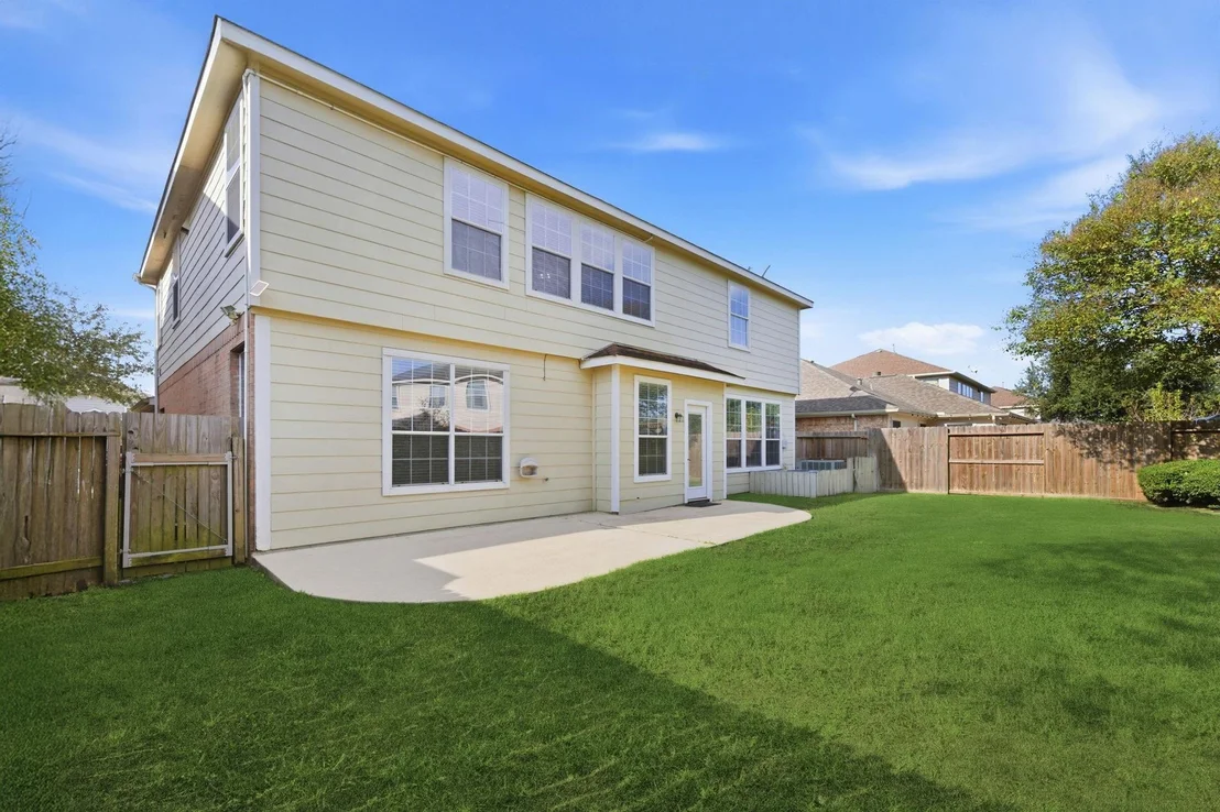Photo of 21226 Springbrook Hollow Court