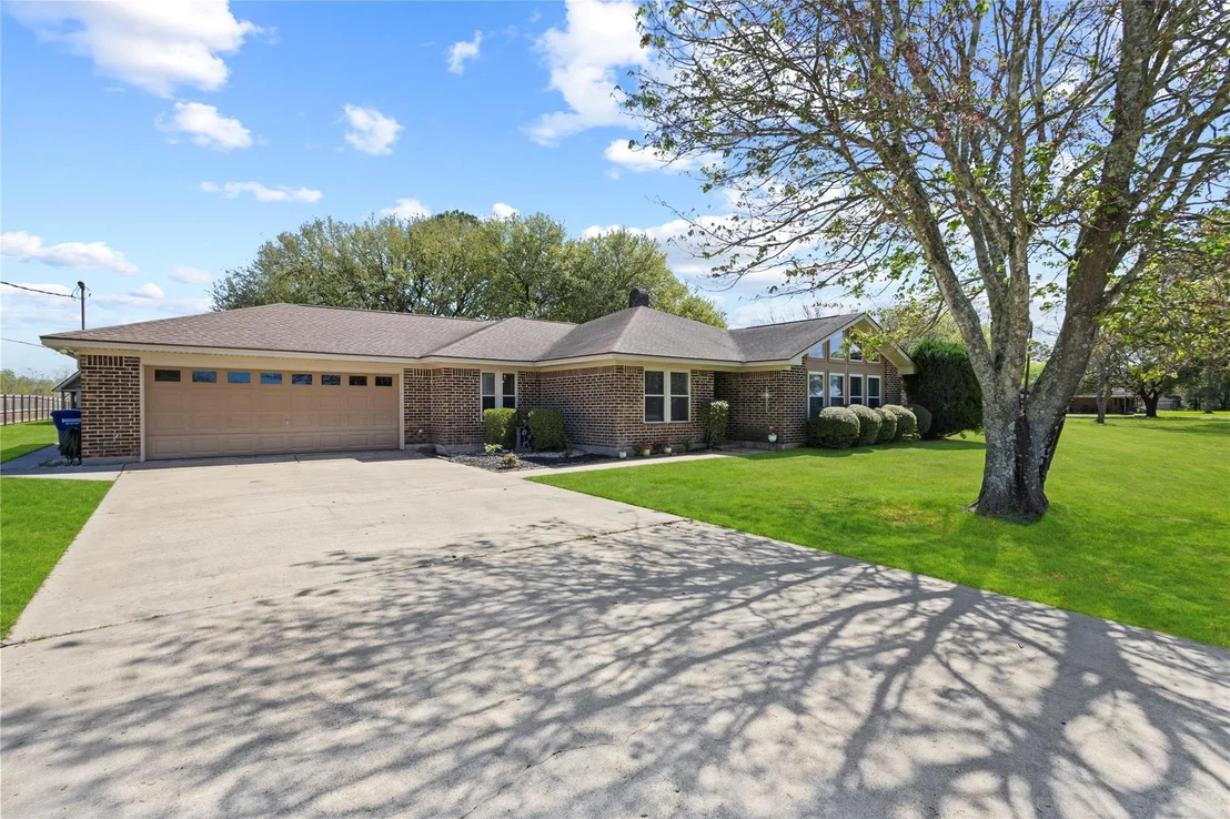 Photo of 11546 Davidson Road