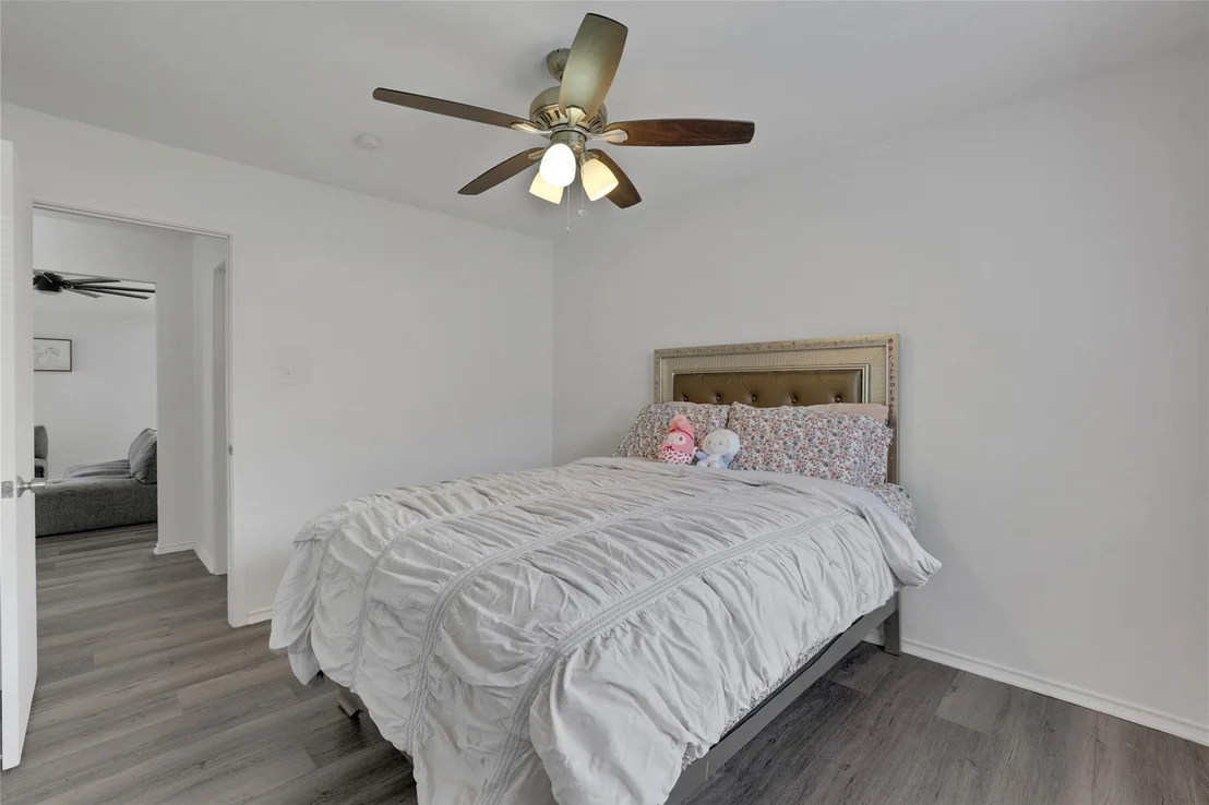 Photo of 219 Cape Conroe Drive