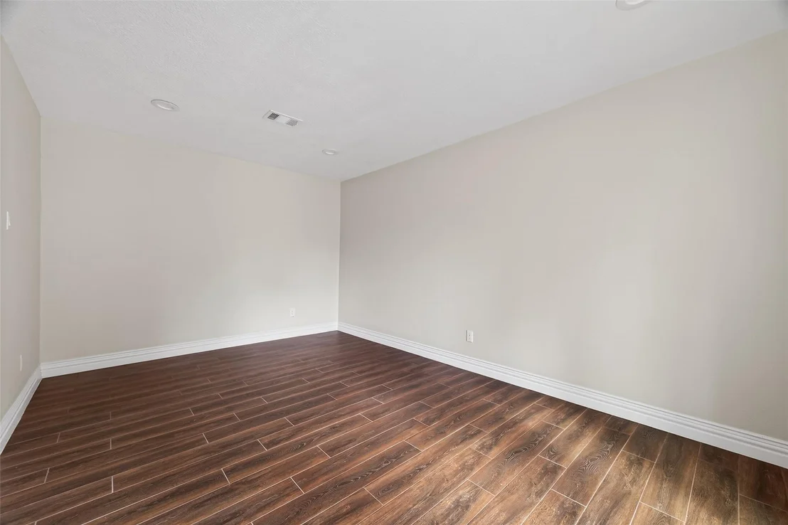 Photo of 6322 Inway Drive