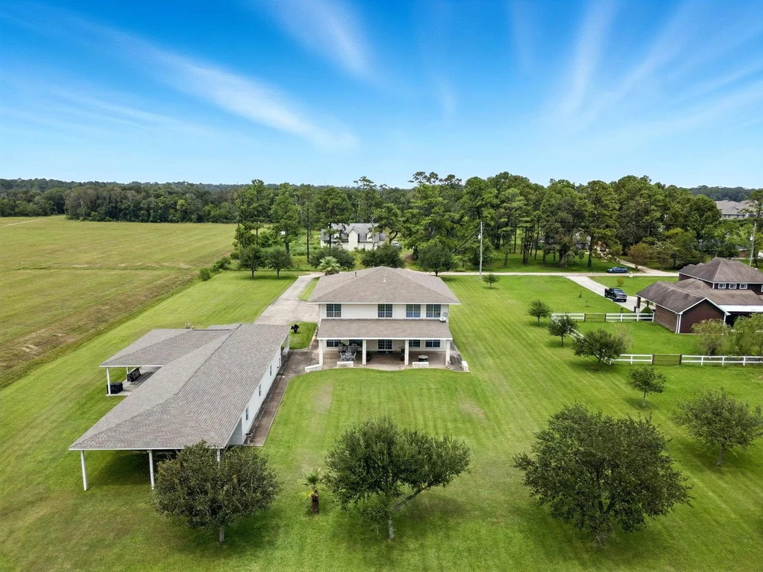 Photo of 15402 Long Road