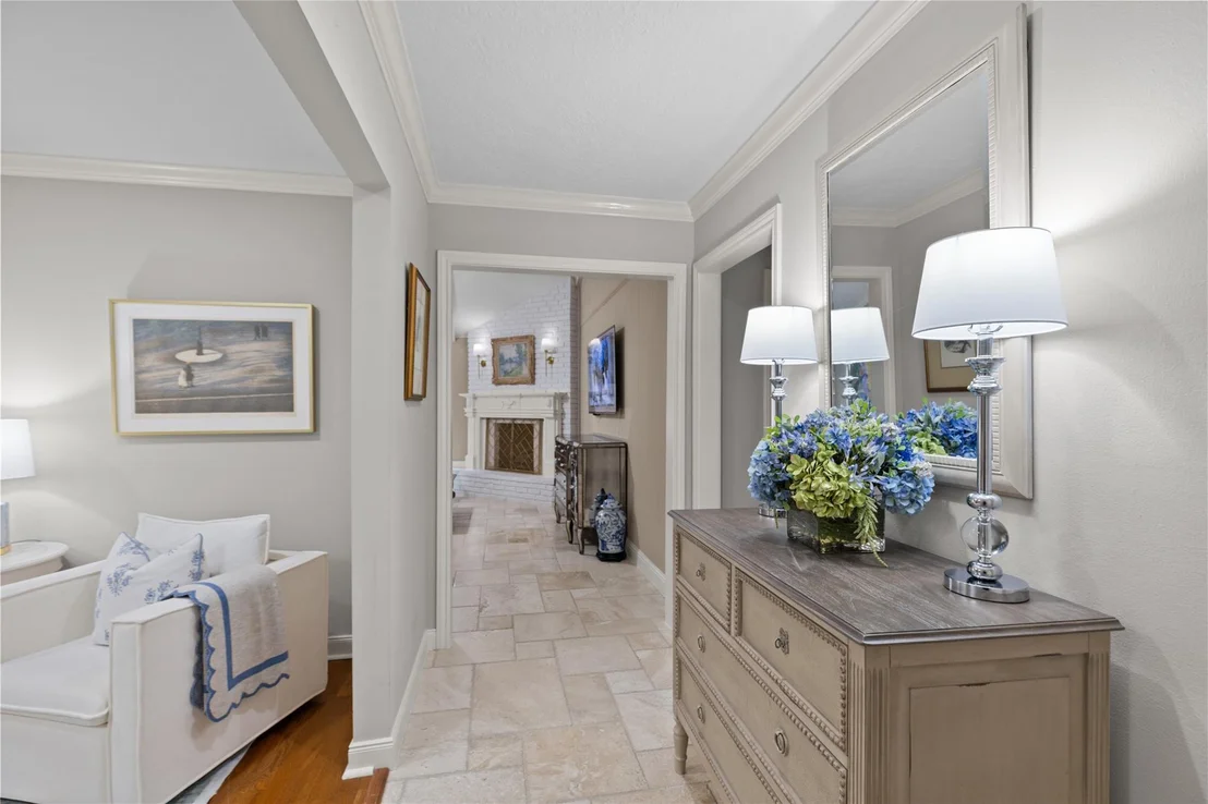 Photo of 621 Augusta Park