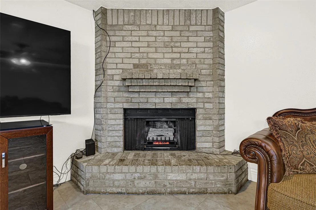 Photo of 20011 Lions Gate Drive