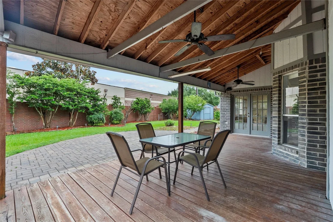 Photo of 1102 Juniper Canyon Lane
