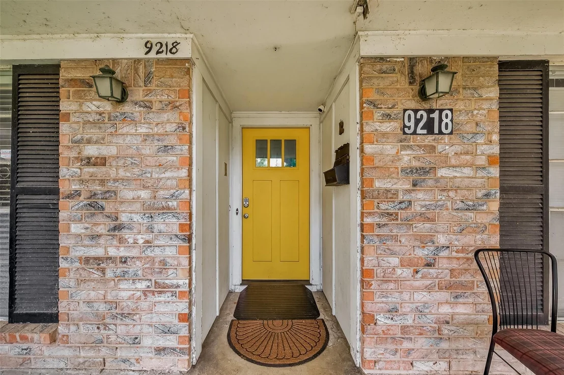 Photo of 9218 Rowan Lane