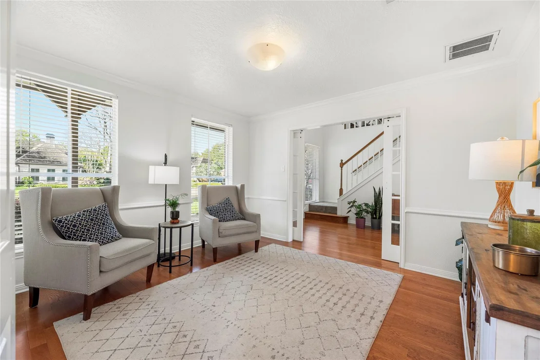 Photo of 1802 Quarterpath Drive