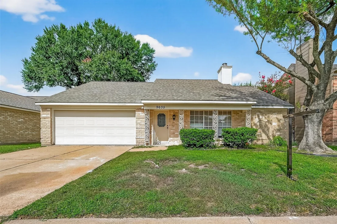 Photo of 9635 Dapple Lane
