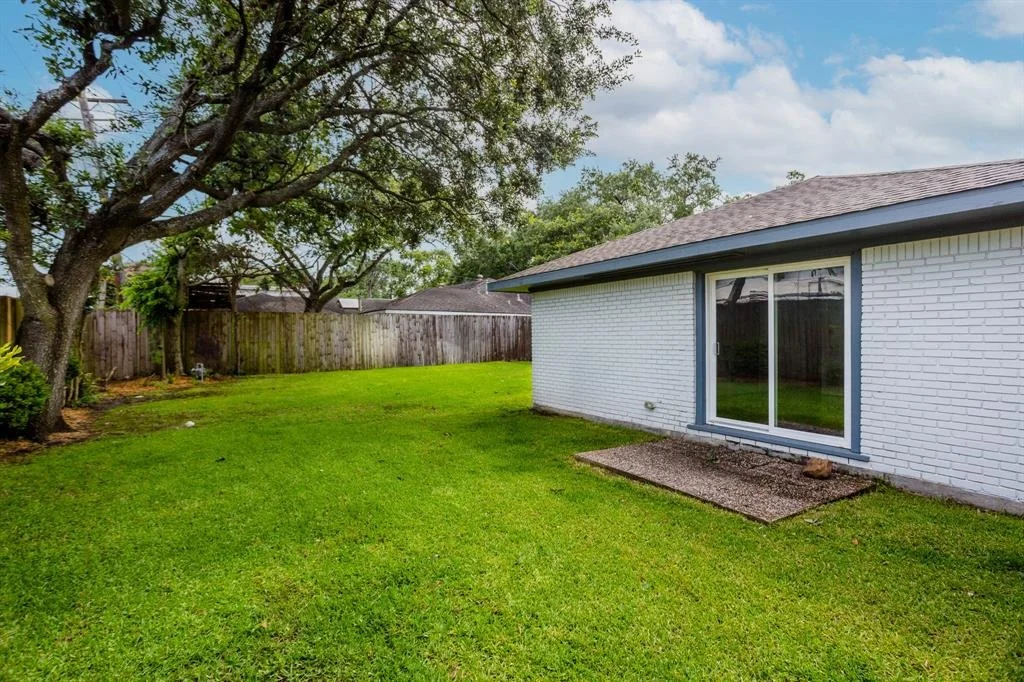 Photo of 10414 Willowisp Drive