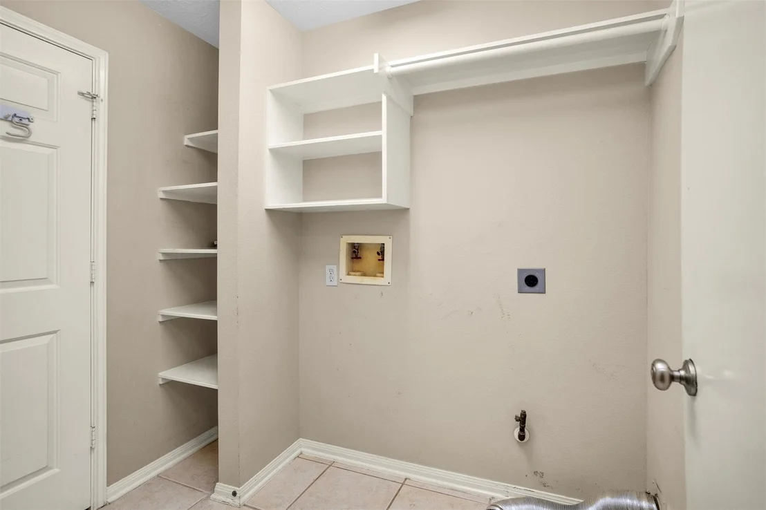Photo of 6 W Whistlers Bend Circle