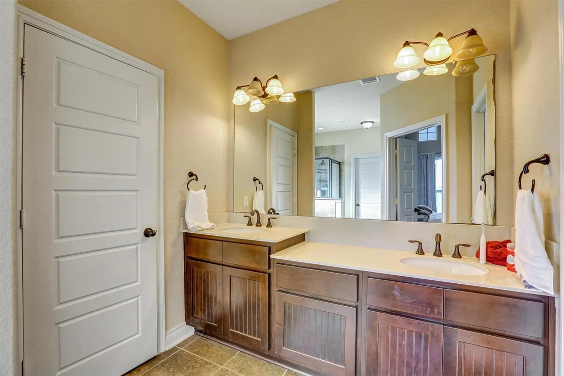 Photo of 8131 Brinkmeyer Road