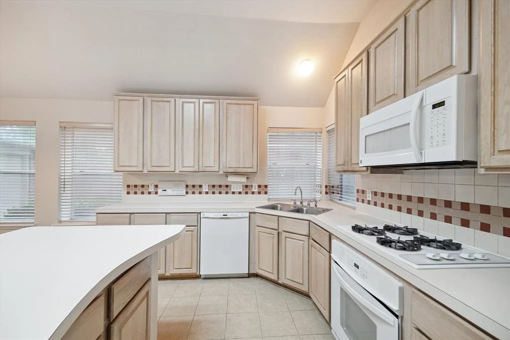 Photo of 2605 De Four Trace