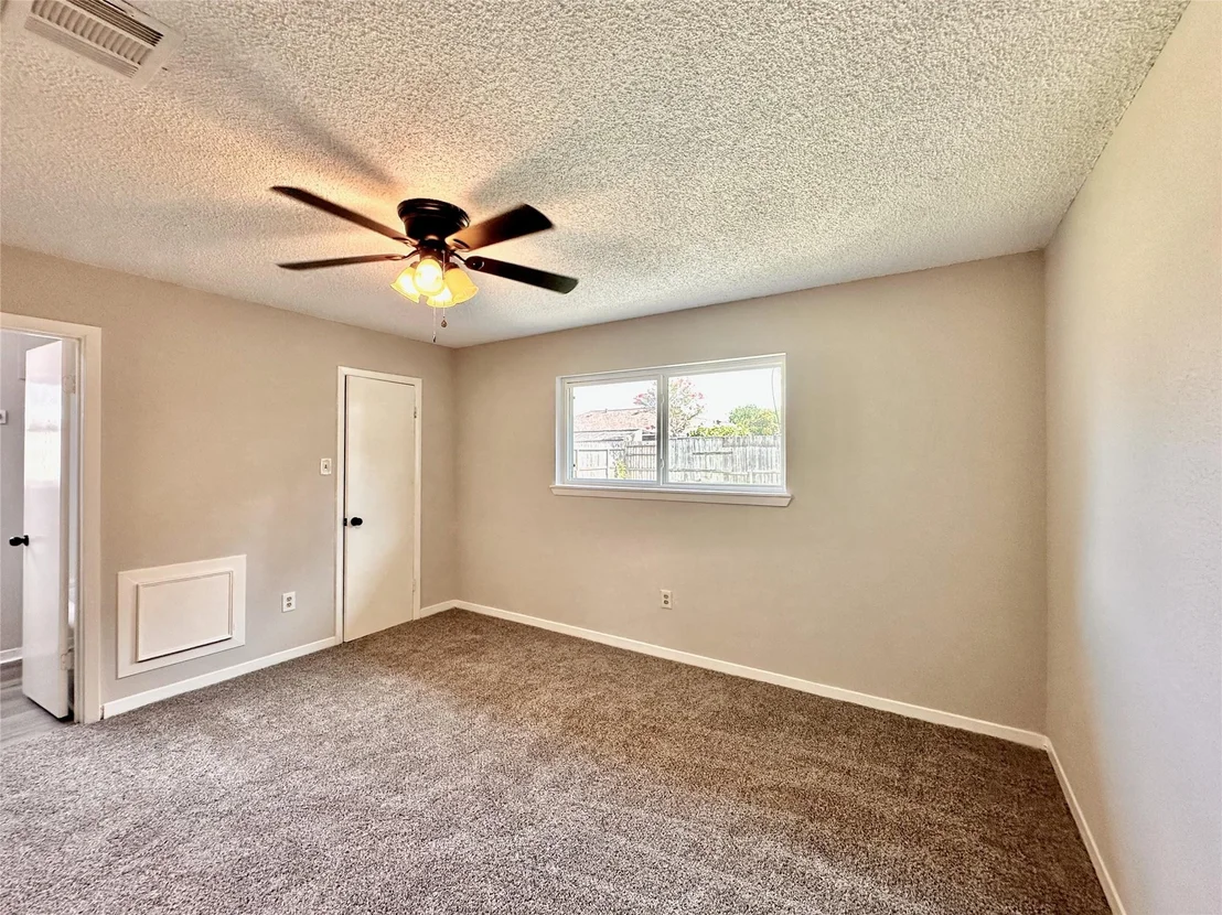 Photo of 7002 Sandswept Lane