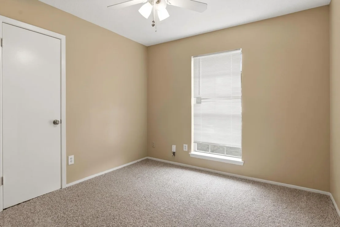 Photo of 2531 N Spring Drive