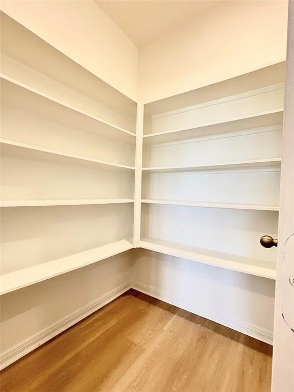 Photo of 607 W Bayshore Drive