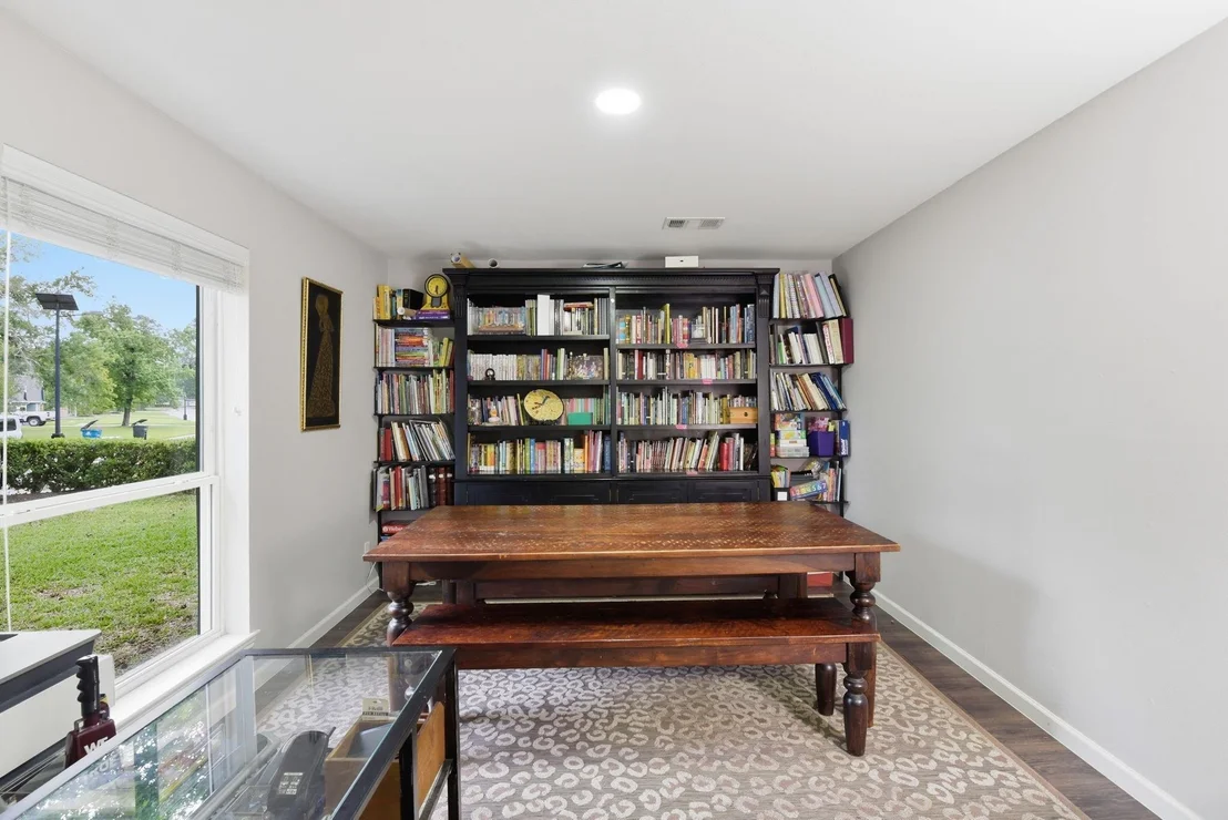Photo of 28815 Enchanted Drive