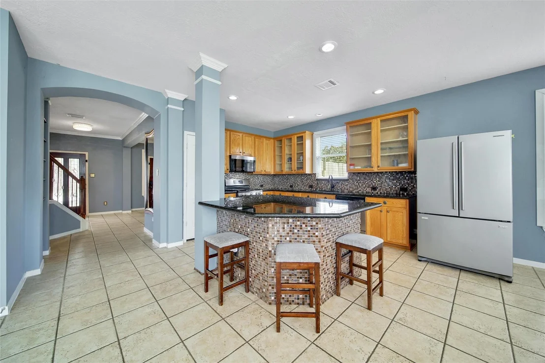 Photo of 18827 Squirrel Oaks Drive