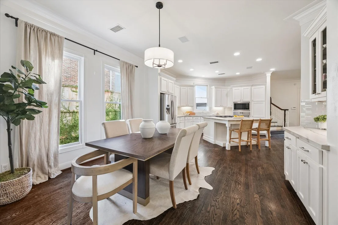 Photo of 3818 Case Street