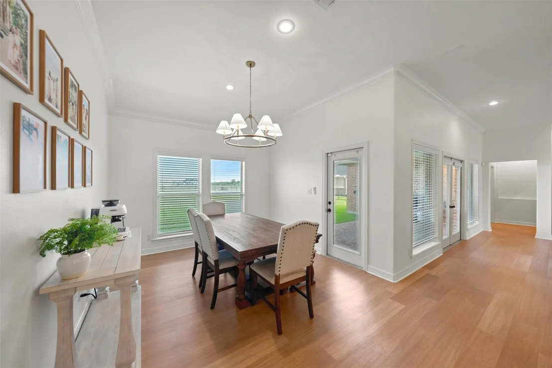 Photo of 135 Wellspring Boulevard