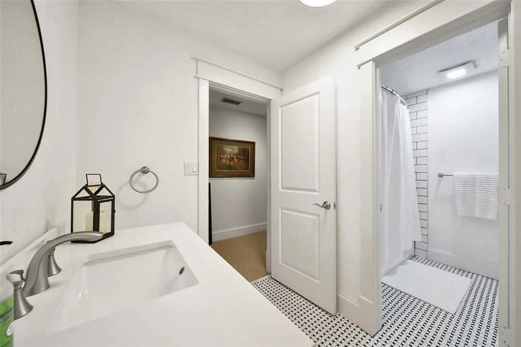 Photo of 28 Lake Forest Drive