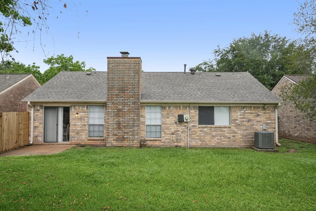 Photo of 2819 Kettle Run