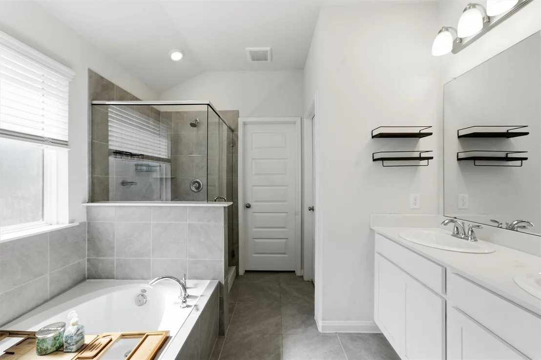 Photo of 1007 Modesto Drive