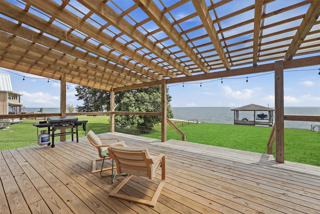 Photo of 281 Fishermans Bend Drive
