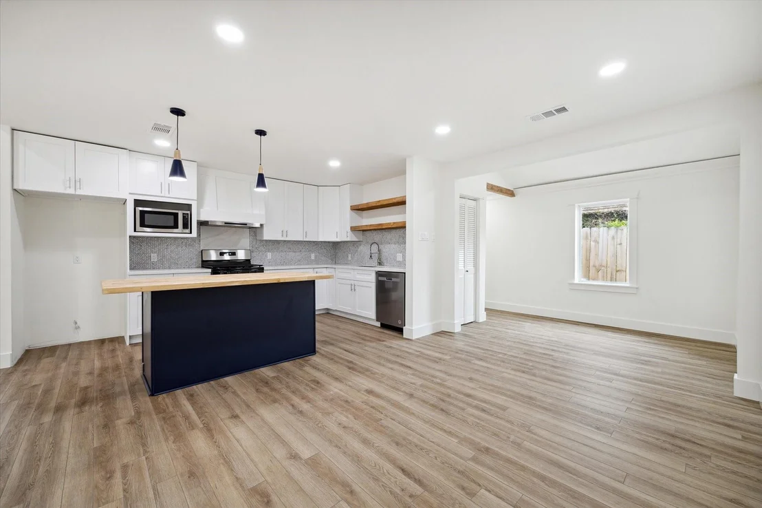 Photo of 9319 Carousel Lane