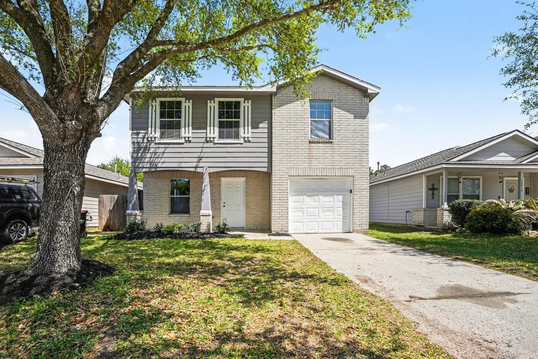 Photo of 15834 Colonial Bridge Lane