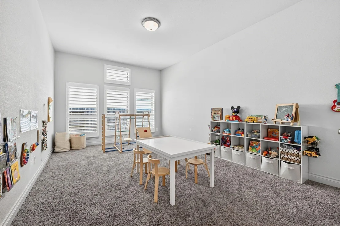 Photo of 25121 Pinebrook Grove Lane