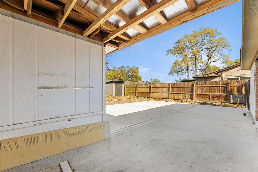 Photo of 17615 Huntersglen Circle