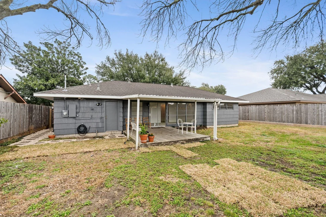 Photo of 8322 Glen Valley Drive