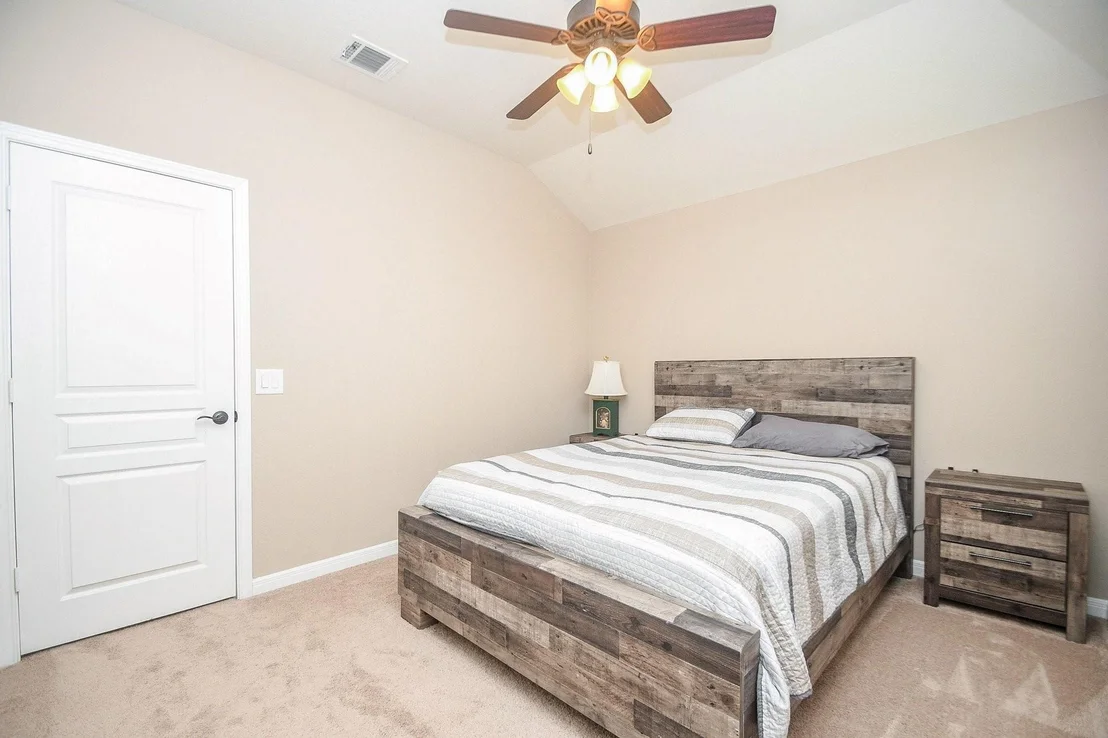 Photo of 5219 Lineage Drive