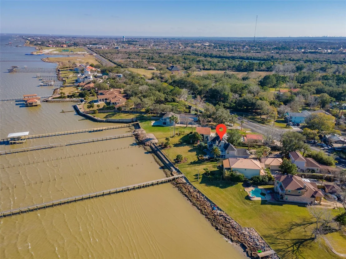 Photo of 5123 W Bayshore Drive