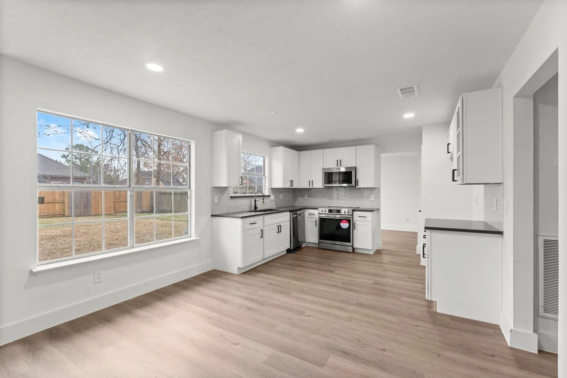 Photo of 13706 Sablesprings Lane