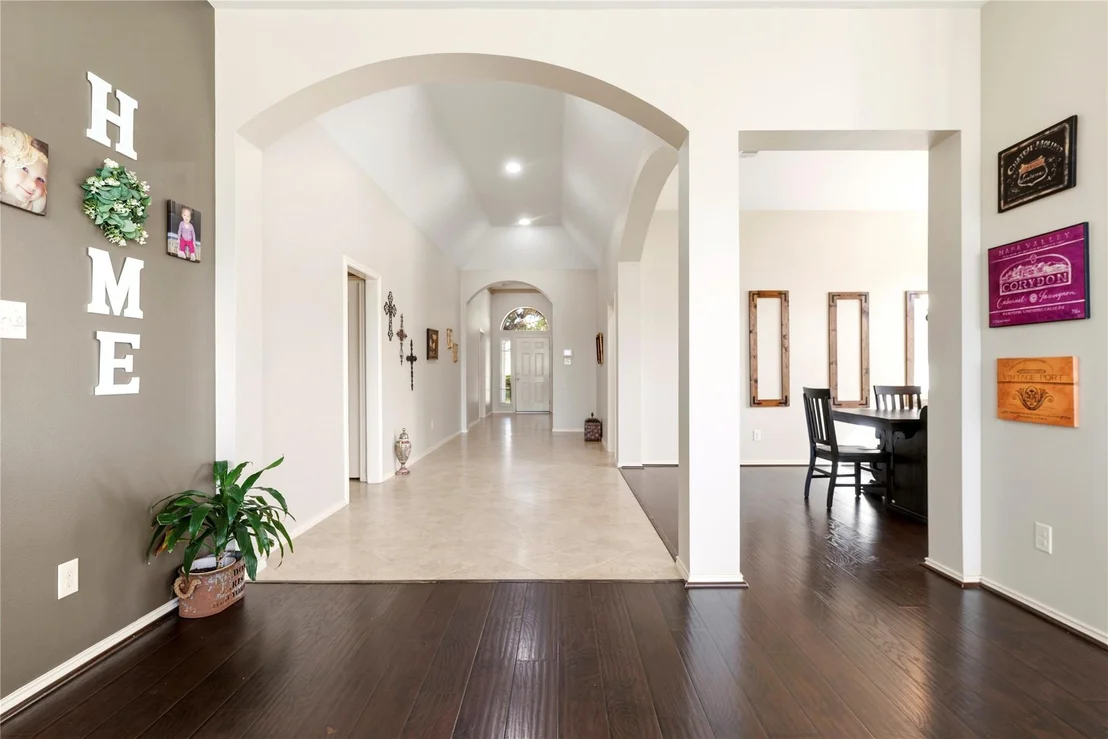 Photo of 25626 Lockspur Drive