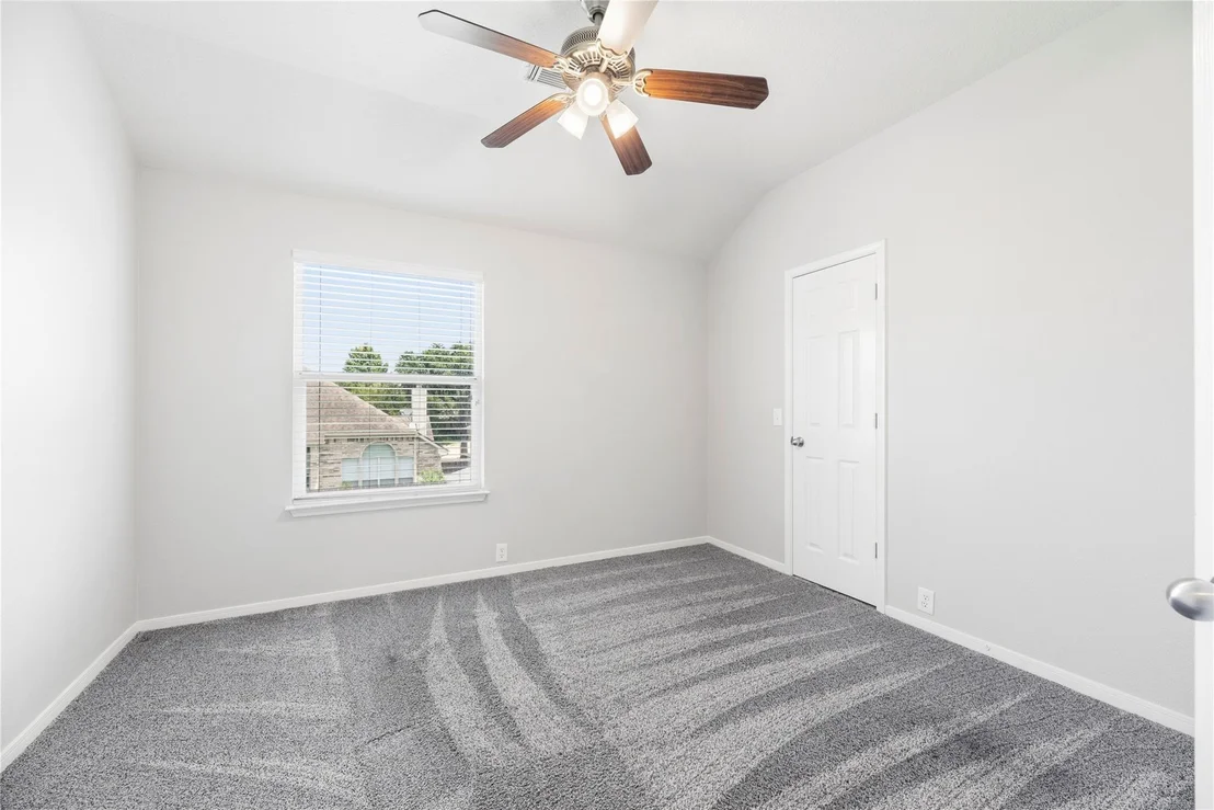 Photo of 1242 Deerbrook Drive