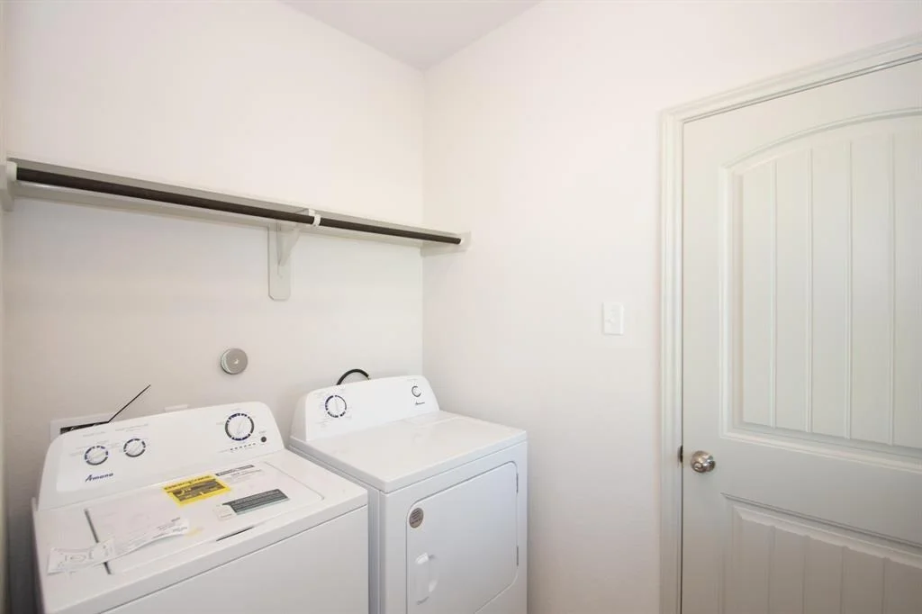 Photo of 6431 Downey Lane
