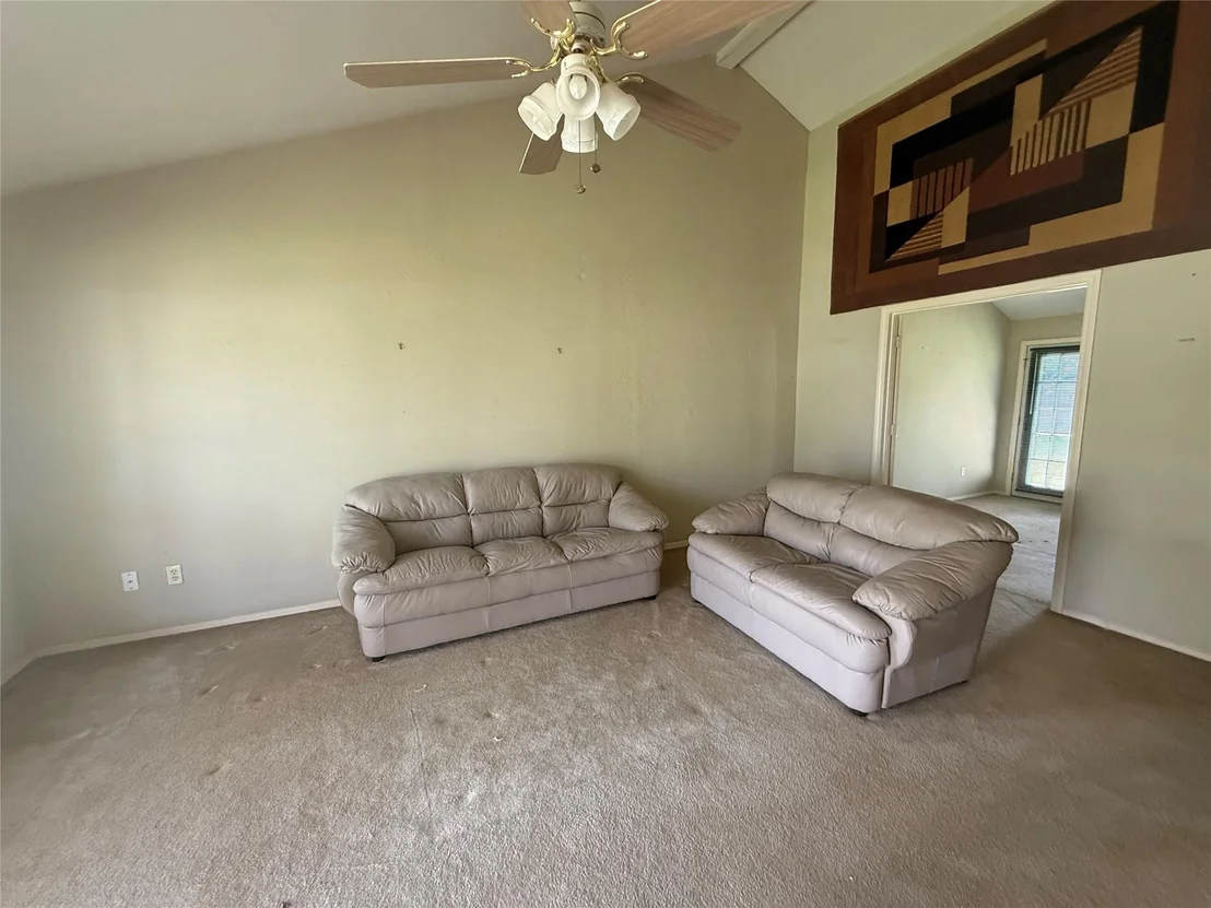 Photo of 24303 Four Sixes Lane