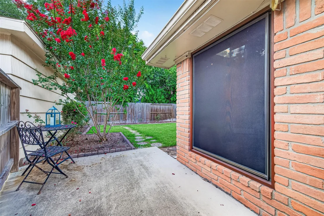Photo of 5610 Belrose Drive