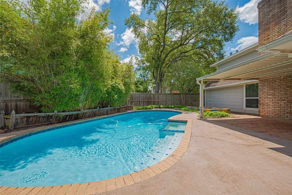 Photo of 8326 Partlow Lane