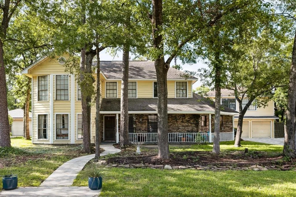 Photo of 323 Laura Lane