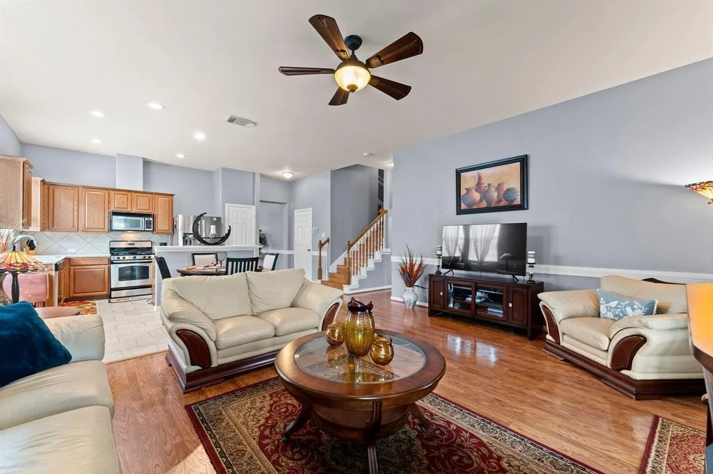 Photo of 17227 Mossbriar Lane