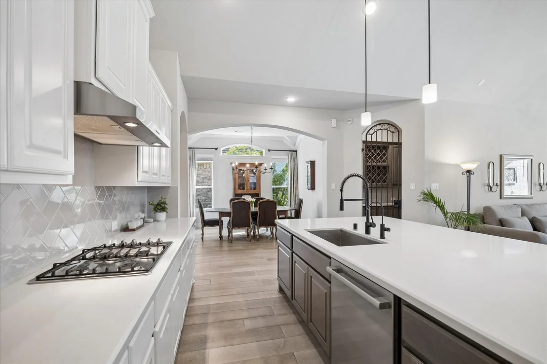Photo of 15 Overland Heath Drive