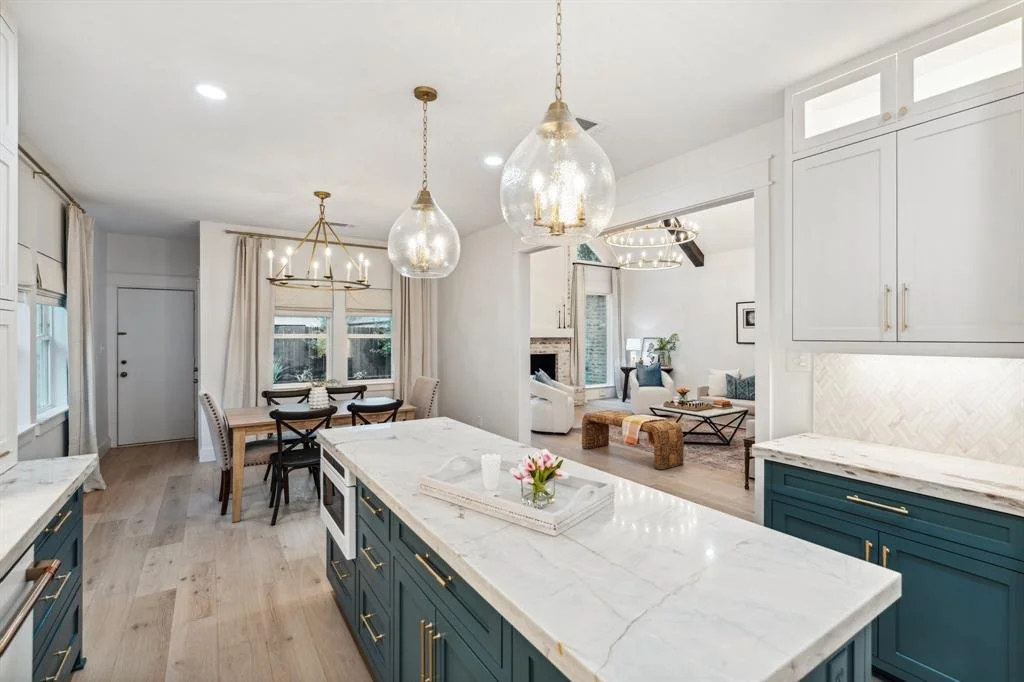 Photo of 407 Sandy Bluff