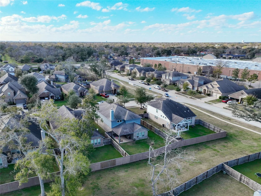 Photo of 107 Forest Bend Court