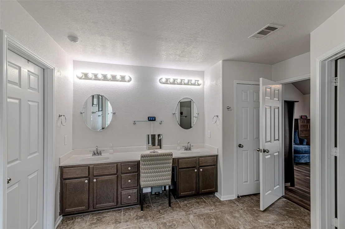 Photo of 3003 Fern Brook Lane