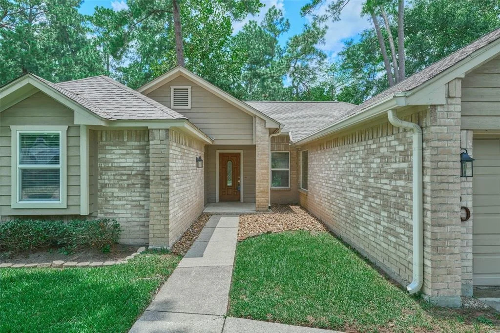 Photo of 60 Hickory Oak Drive
