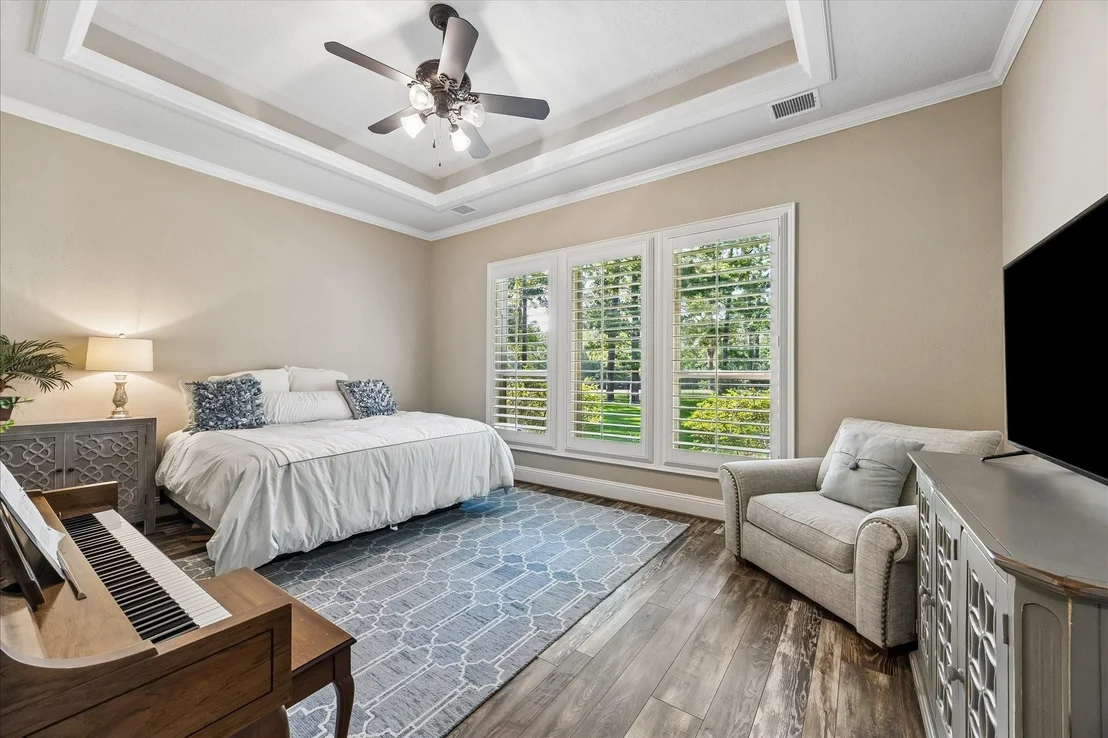 Photo of 28203 Meadow Forest